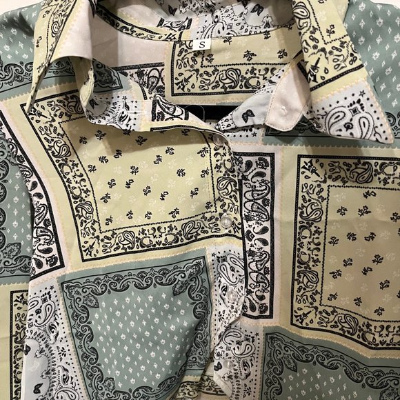 Satin Bandana Print Blouse - Picture 2 of 4